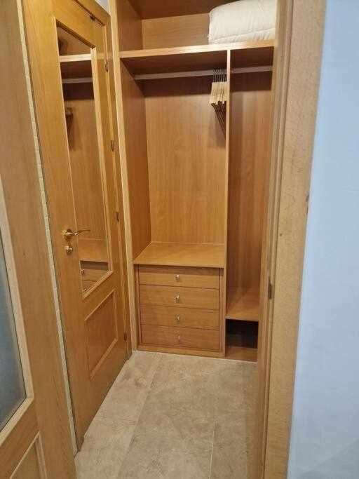 Isg Apartments Estudio En La Alameda Севилья Экстерьер фото