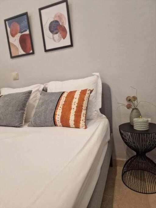 Isg Apartments Estudio En La Alameda Севилья Экстерьер фото